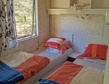 pierwsza sypialnia w domku